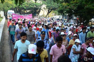 Celebs At Breast Cancer Awareness Walk